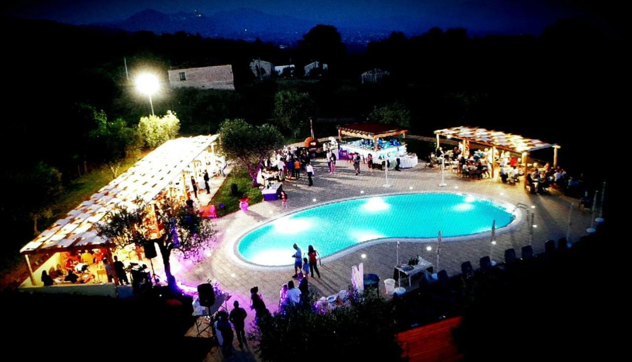 פדולה Agriturismo Il Castagneto מראה חיצוני תמונה